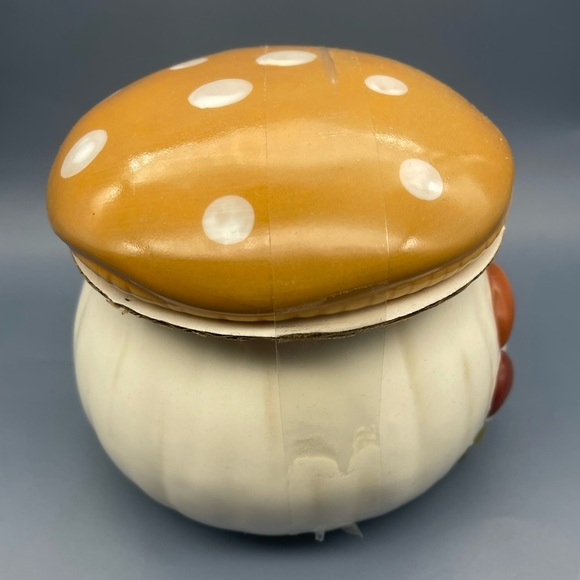 Fall Harvest Small Mushroom Tureen, NWT - Picture 9 of 11